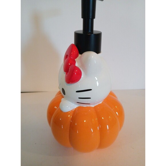 Hello Kitty Halloween Pumpkin Soap Dispenser New 9'in VERY CUTE NEW - Picture 7 of 10
